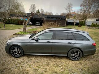 Mercedes-Benz E 300 de AMG Night pakett plug-in 225kW
