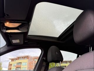 BMW 330 2.0 135kW