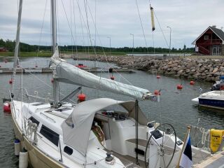 Hanse 325 Volvo D1-30