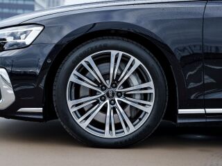 Audi A8 60 e-tron Quattro 3.0 V6 250 kW/60 kW TFSI OVC-HEV 250kW