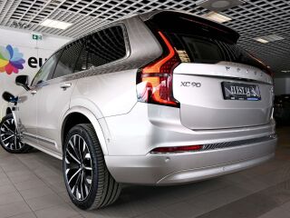 Volvo XC90 4C AWD H&K BRIGHT 7 INTELLI SAFE PRO MY26 2.0 T8 Long Range Plug-in 335kW