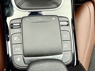 Mercedes-Benz CLA 180 Coupe 1.3 100кВ