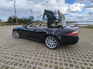 Jaguar XK 4.2 V8 219кВ