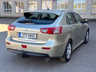 Mitsubishi Lancer 1.8 R4 105kW