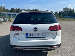 Volkswagen Golf 2.0 135кВ