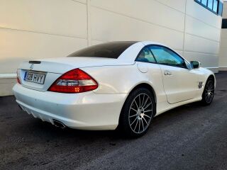 Mercedes-Benz SL 350 CABRIO 3.5 232кВ