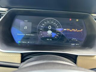 Tesla Model S 52kW