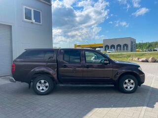 Nissan Navara 2.5 140kW