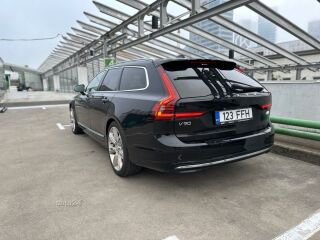 Volvo V90 2.0 251kW