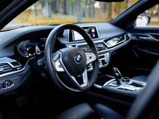 BMW 745 LE xDrive Plug-In-Hybrid 3.0 290kW