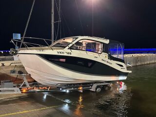Quicksilver Active 755 Weekend 4.6 V8