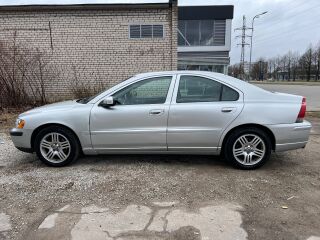 Volvo S60 2.4 120kW