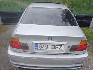 BMW 325 2.5 141kW