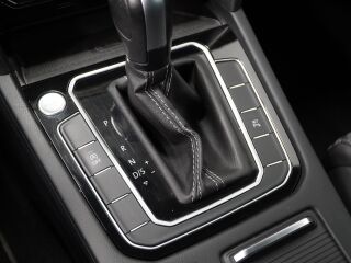 Volkswagen Passat R-line 2.0 147kW