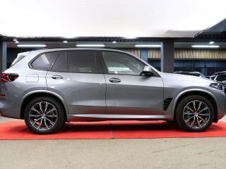 BMW X5 xDrive30d M-Sportpakett LCI 3.0 MHEV 210кВ