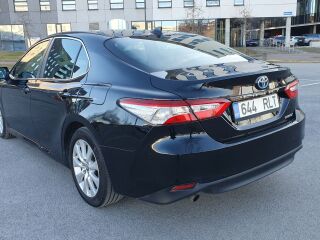 Toyota Camry Executive 2.5 131kW