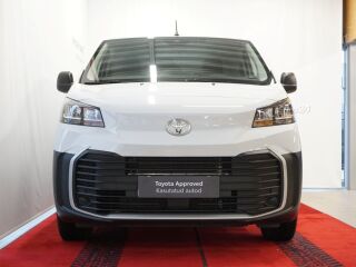 Toyota ProAce Professional Plus 2.0 106kW
