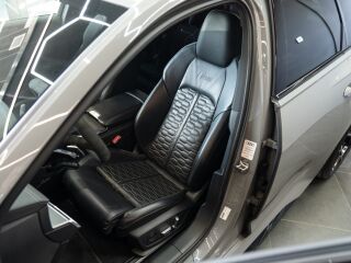 Audi RS 6 Quattro Avant 4.0 V8 441kW