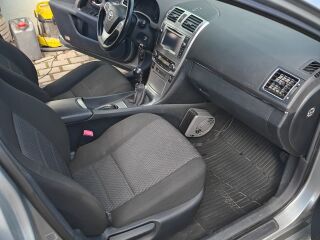 Toyota Avensis 2.0 91kW