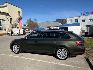Skoda Superb Elegance FL 1.5 110kW