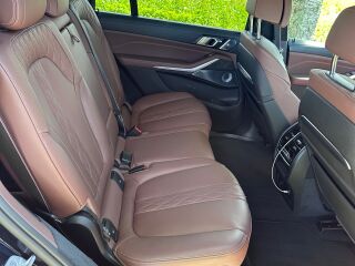 BMW X7 xDrive40d MHEV M-Sportpakett Pro LCi 3.0 I6 259кВ