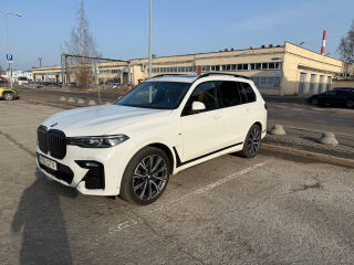 BMW X7 3.0 250kW