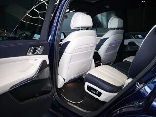 BMW X7 xDrive40d Individual Design Pure Excellence 3.0 250kW