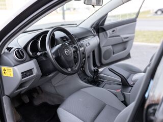 Mazda 3 1.6 77kW
