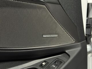 BMW 330 E M-Sportpakett PRO LCI 2.0 215kW