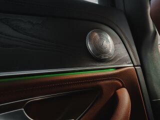 Mercedes-Benz E 400 AMG Night Pack 4 Matic 3.5 245кВ