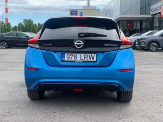 Nissan LEAF N-Connecta 90kW