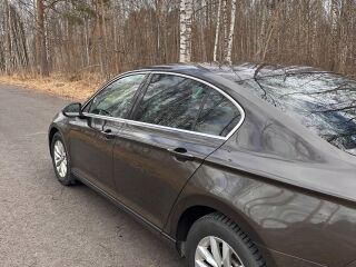 Volkswagen Passat 1.4 R4 92kW