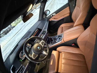 BMW X7 3.0 250kW