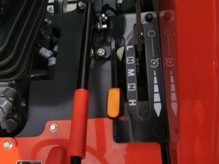 Kubota L1-382 HST ROPS 1.8 28kW