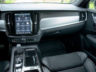 Volvo V90 AWD T8 R-Design DARK Long Range 2.0 T8 AWD Recharge 335kW