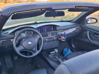 BMW 325 3.0 145kW