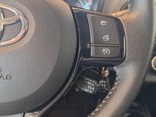 Toyota Yaris Active 82kW