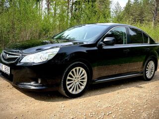 Subaru Legacy 2.5 123kW
