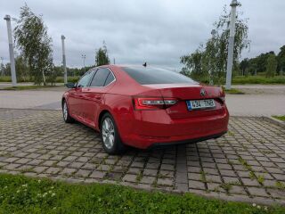 Skoda Superb 1.4 110kW