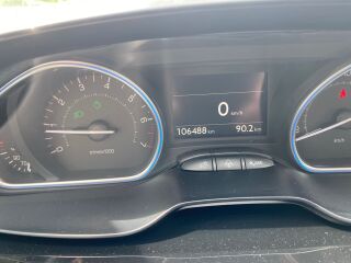Peugeot 2008 Limited edision 1.2 81kW