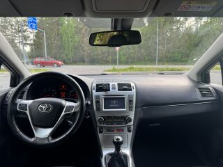Toyota Avensis Sol Package 2.0 D-4D 91kW