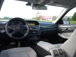 Mercedes-Benz E 350 3.0 V6 195кВ