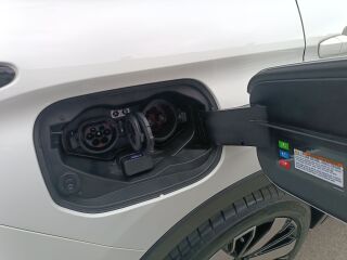 Mitsubishi Outlander Instyle 4WD 2.4 PHEV 225kW