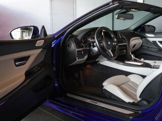 BMW M6 Convertible 4.4 V8 412kW