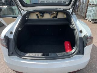 Tesla Model S 90D L2S 158kW
