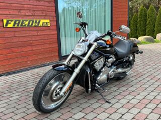 Harley-Davidson VRSCB V-Rod V2 Revolution 86kW