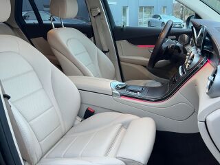 Mercedes-Benz GLC 200 2.0 145kW
