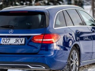 Mercedes-Benz C 220 2.1 125kW