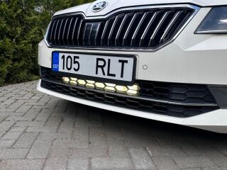 Skoda Superb 1.8 132кВ