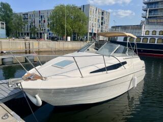 Bayliner Ciera 2355 5.7 V8 225kW